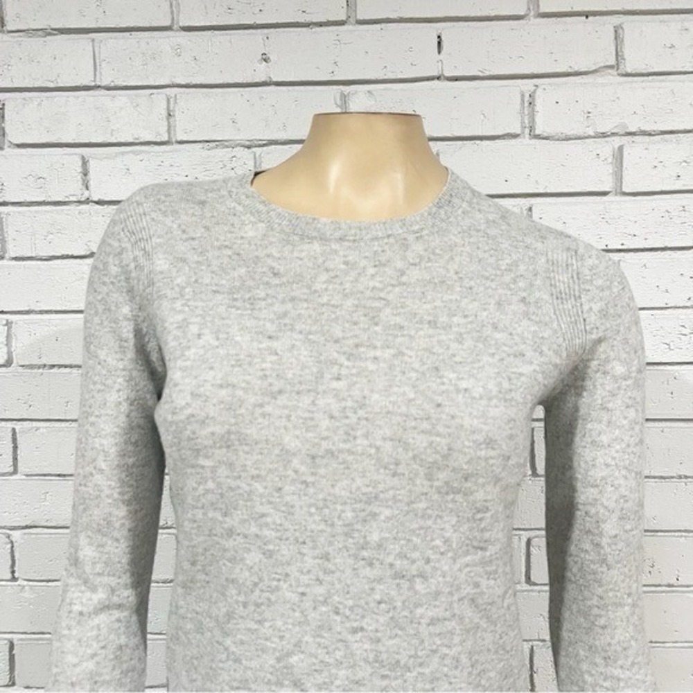 Banana Republic Italian Yarn Filpucci Crewneck Sweater Gray XS Slim Fit Classic - Picture 3 of 10